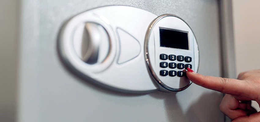 Jewelry Safe Cracking in Valle Vista, California